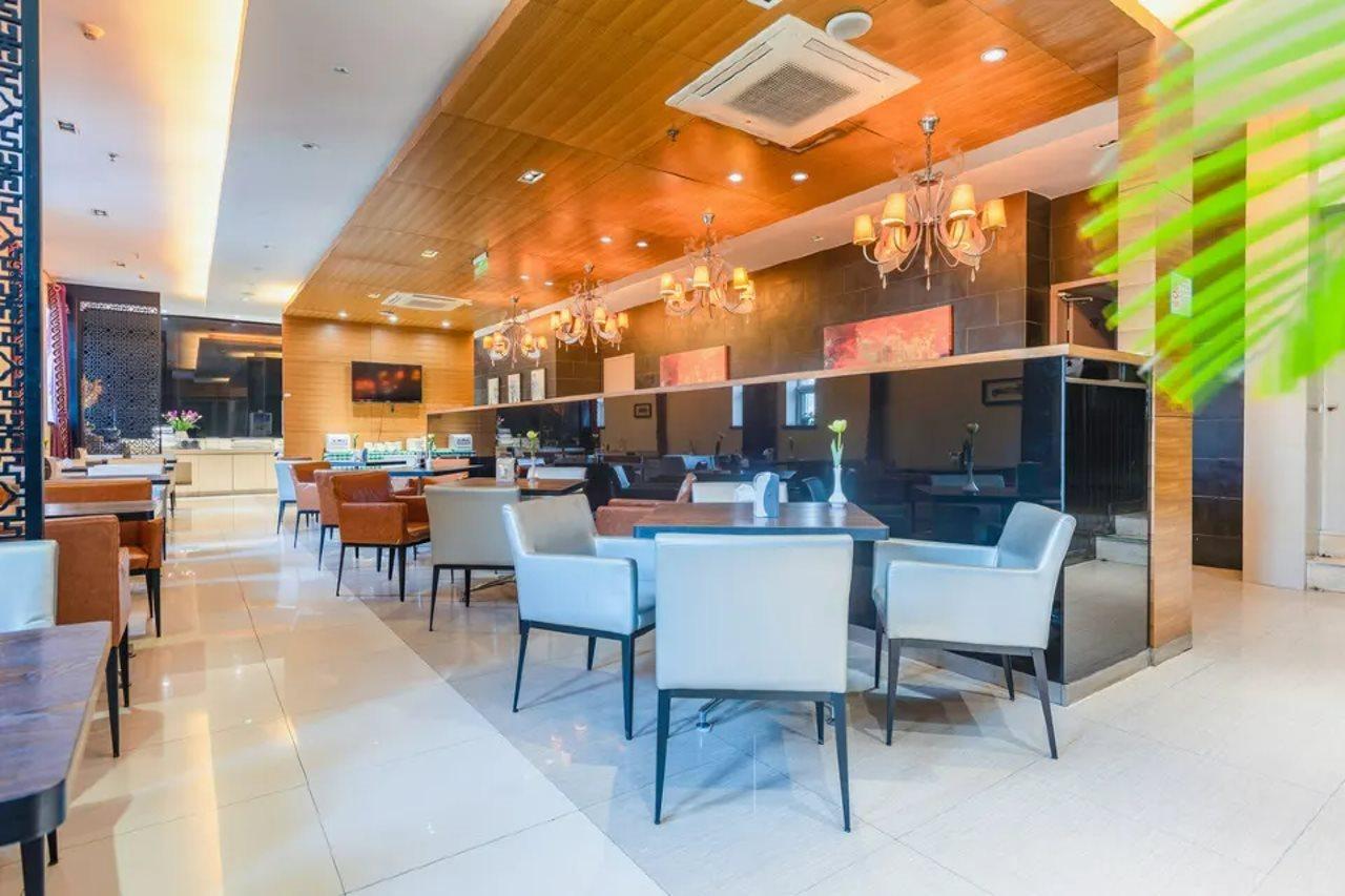 Hanting Express Qingdao South Chongqing Road Exteriör bild